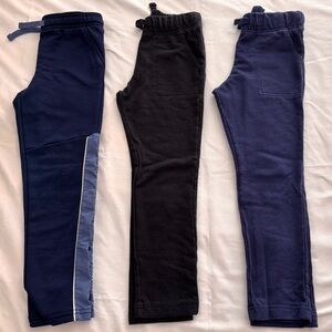 Carter’s Bundle of 3 Sweat Pants size 6